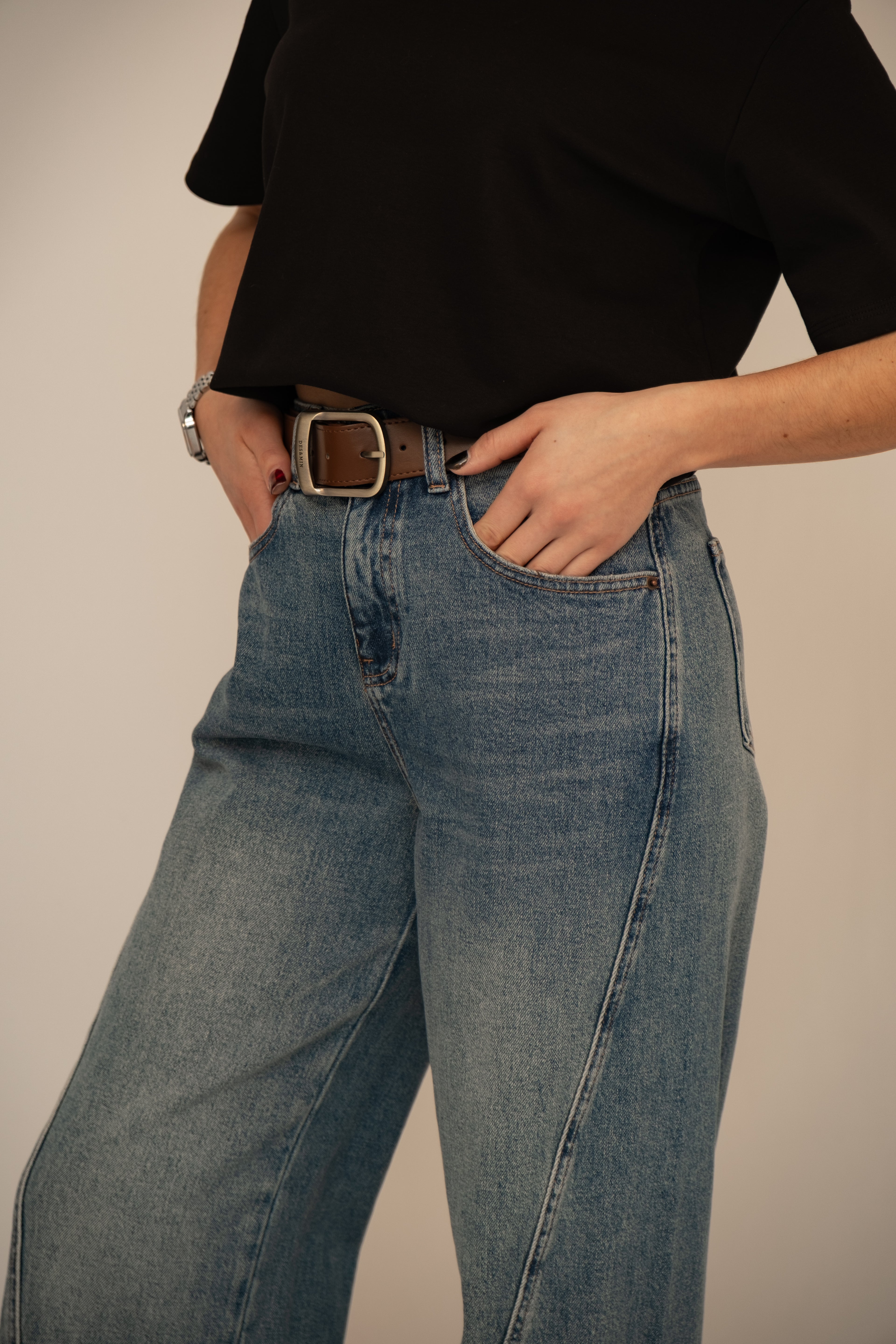 Straight-Leg High-Waist Denim Jeans