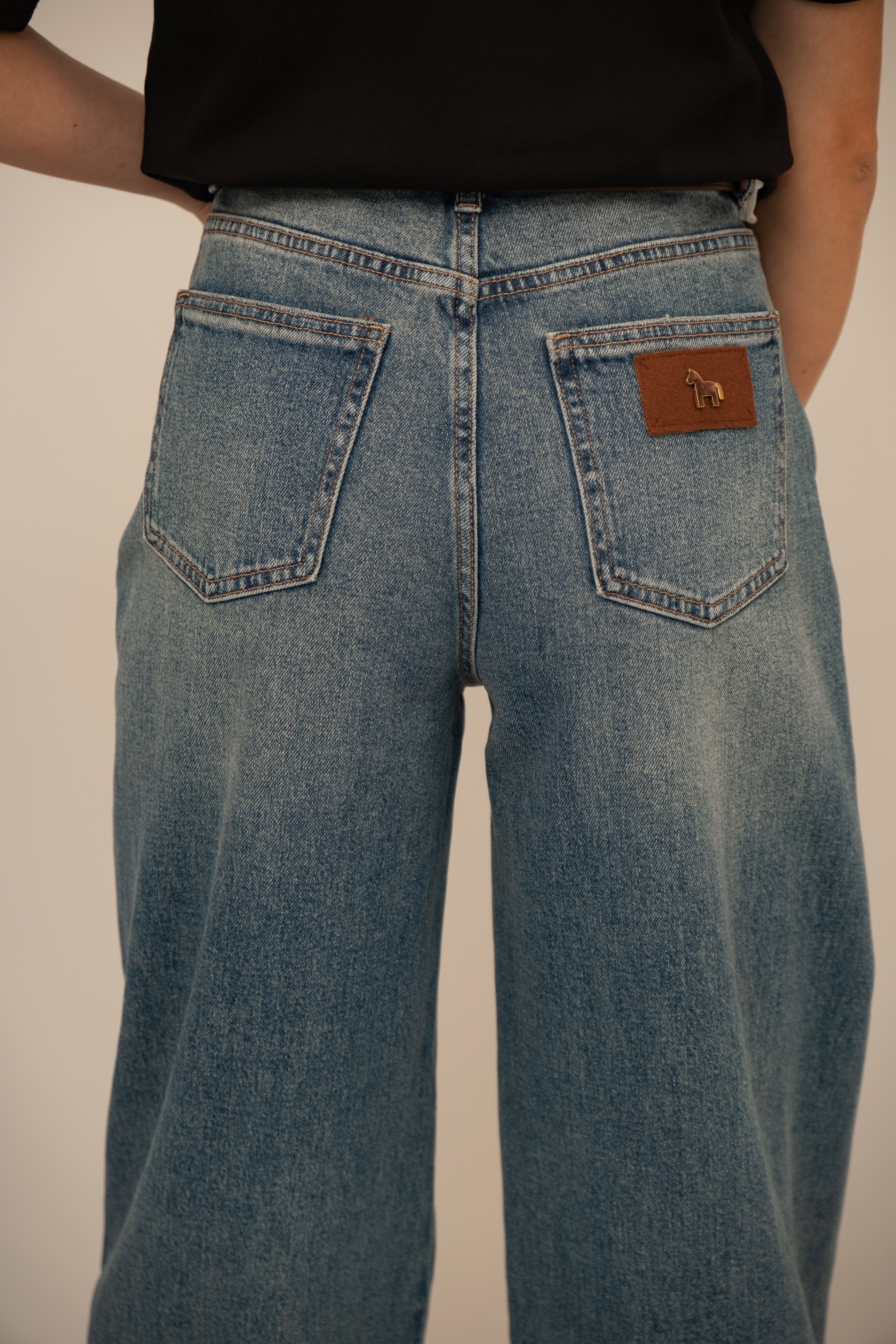 Straight-Leg High-Waist Denim Jeans