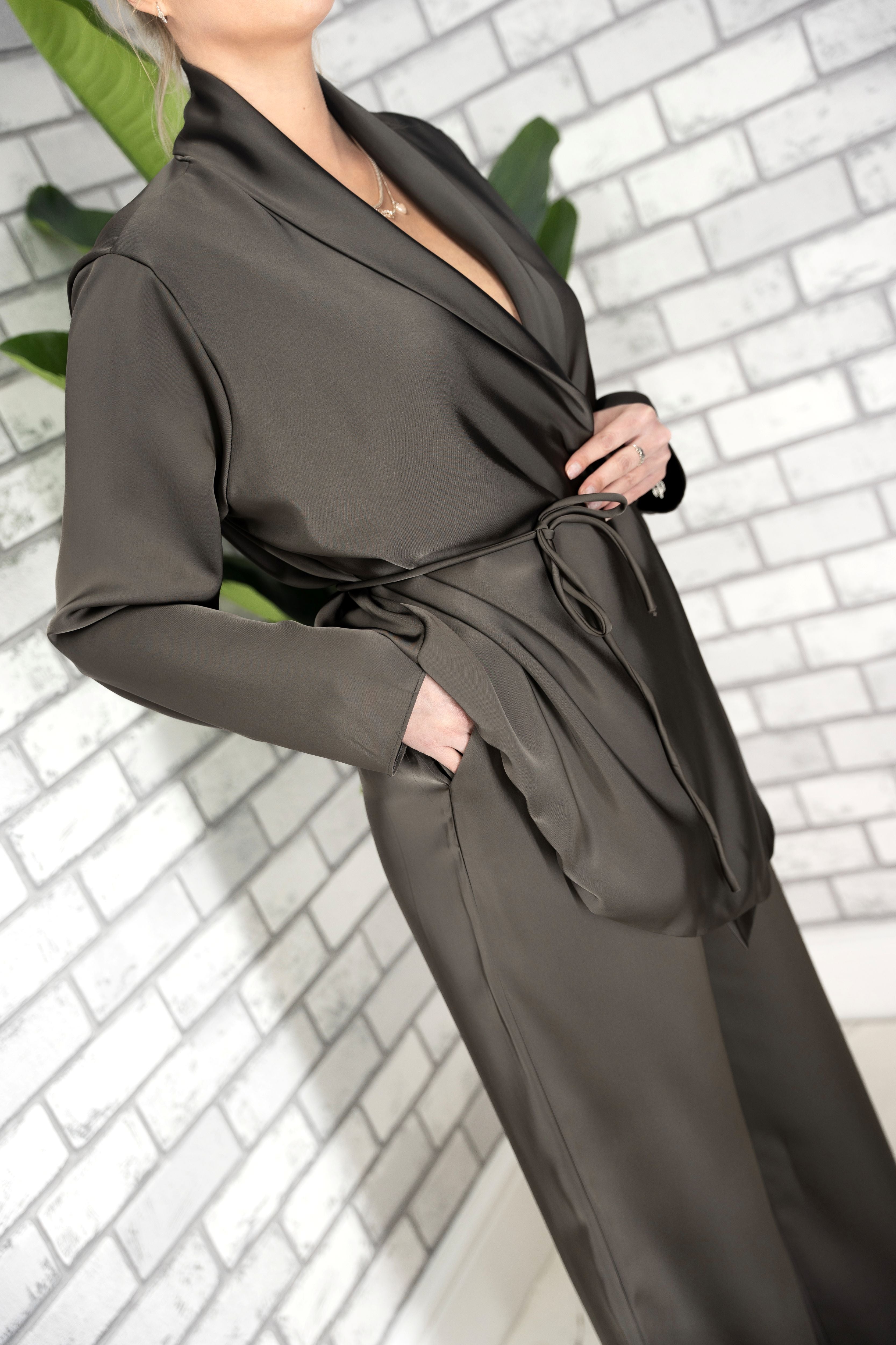 Elegant satin set in a refined graphite shade — minimal, feminine and effortlessly chic