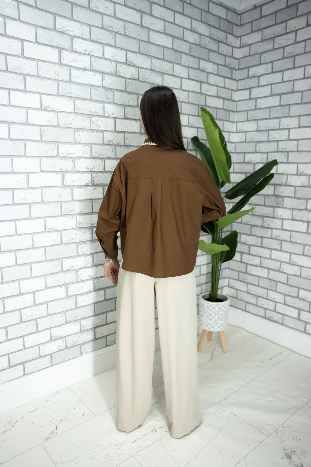 Wide-leg trousers