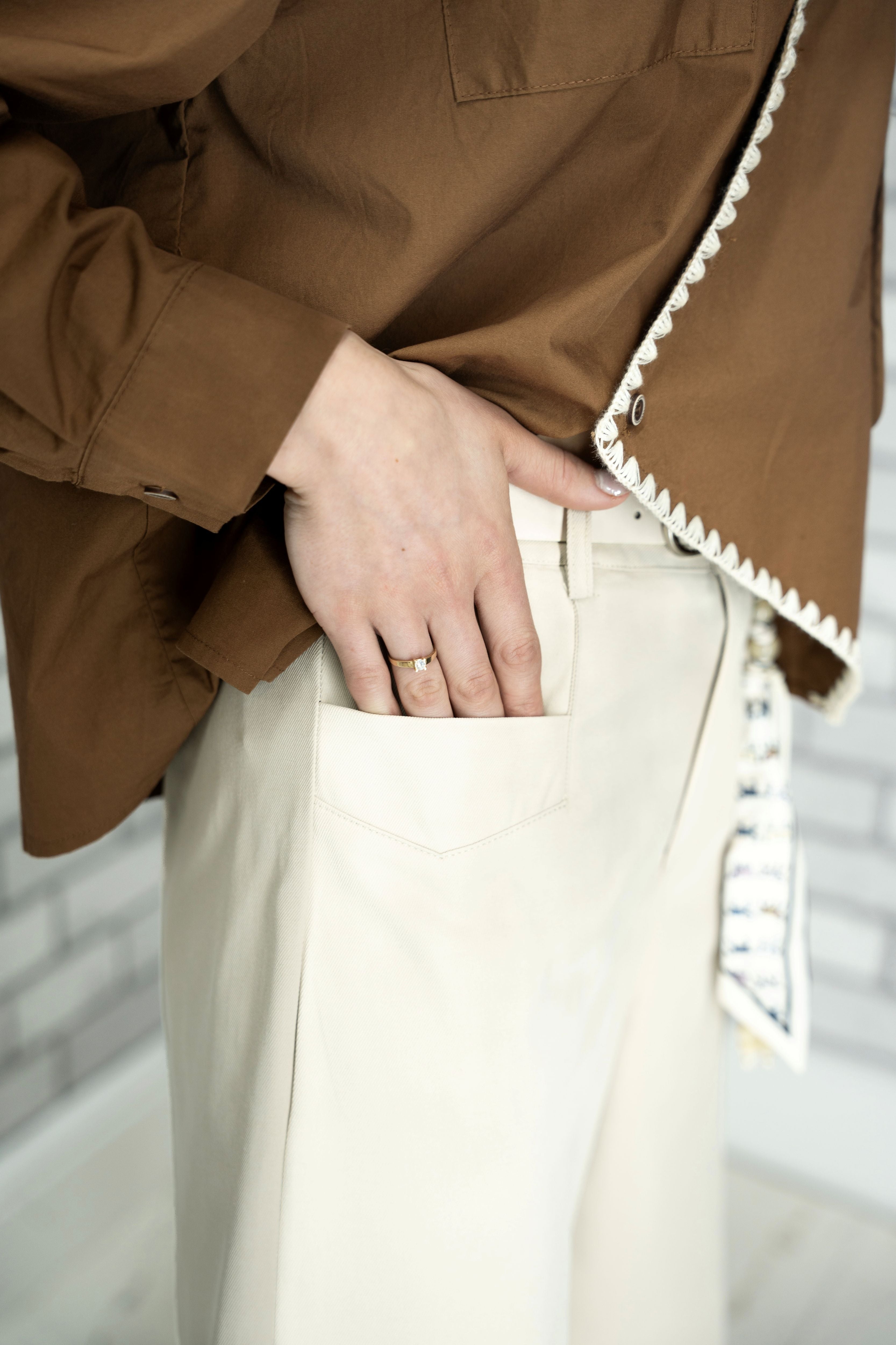 Wide-leg trousers
